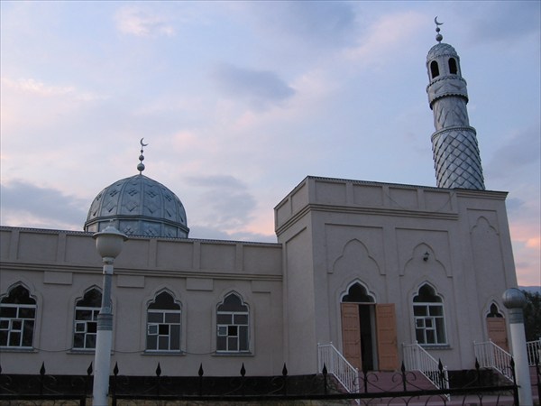 мечеть в Бостери
